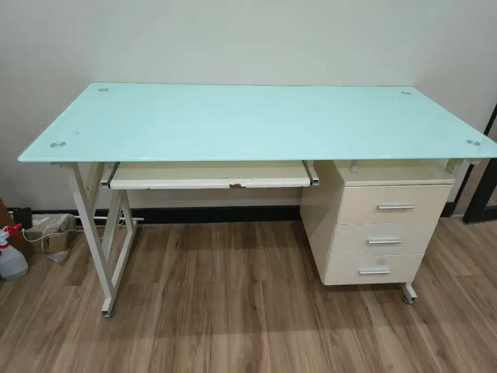 Meja belajar/Meja Kantor IKEA