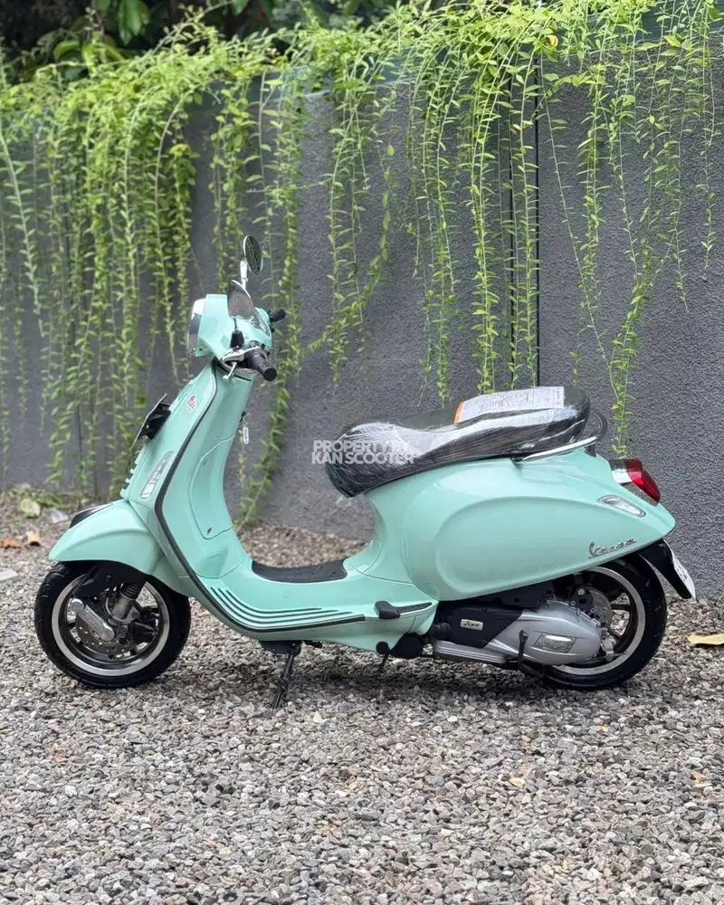 JUAL MURAH VESPA PRIMAVERA S 150 iGET ABS FACELIFT 2022 MULUS