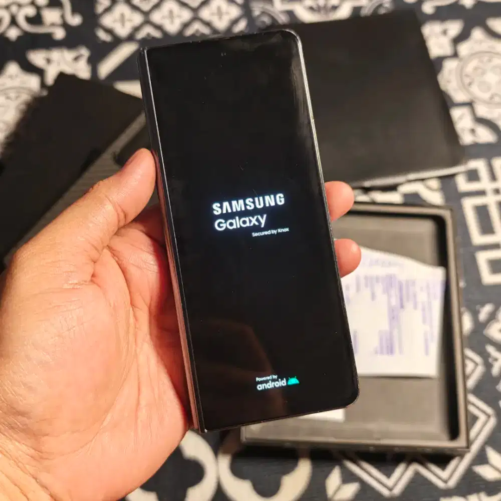 Samsung Fold 5 12/256GB Resmi SEIN