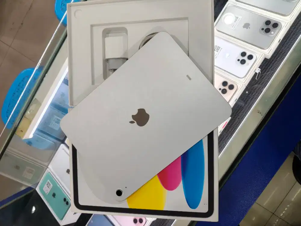 Seken ipad gen 11 128gb ibox Garansi On Februari 2027