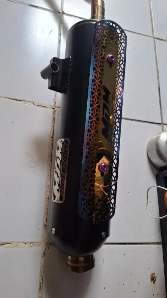 Lagi butuh uang