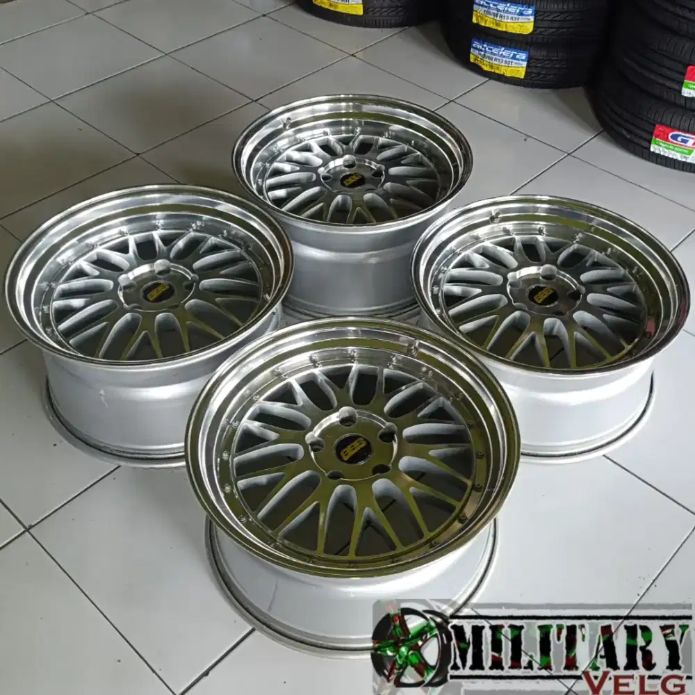 Bekas mulus BBS LM Flowforming R18 Polish