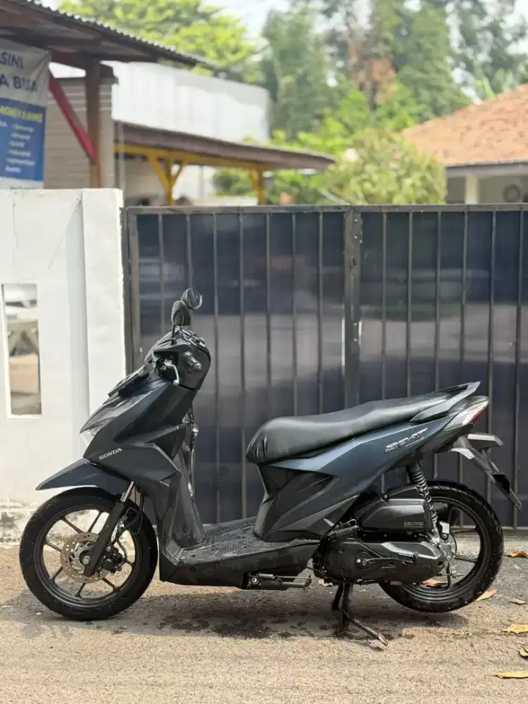Honda beat deluxe