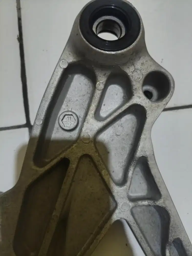 Swing arm vario gen 2 ori copotan