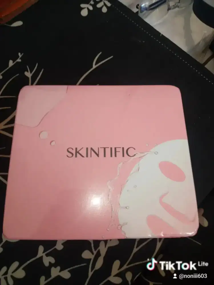 Skintific niacimide masker