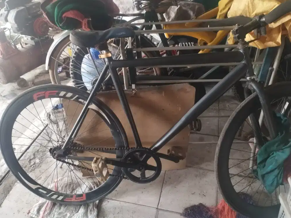 SEPEDA FIXIE gear