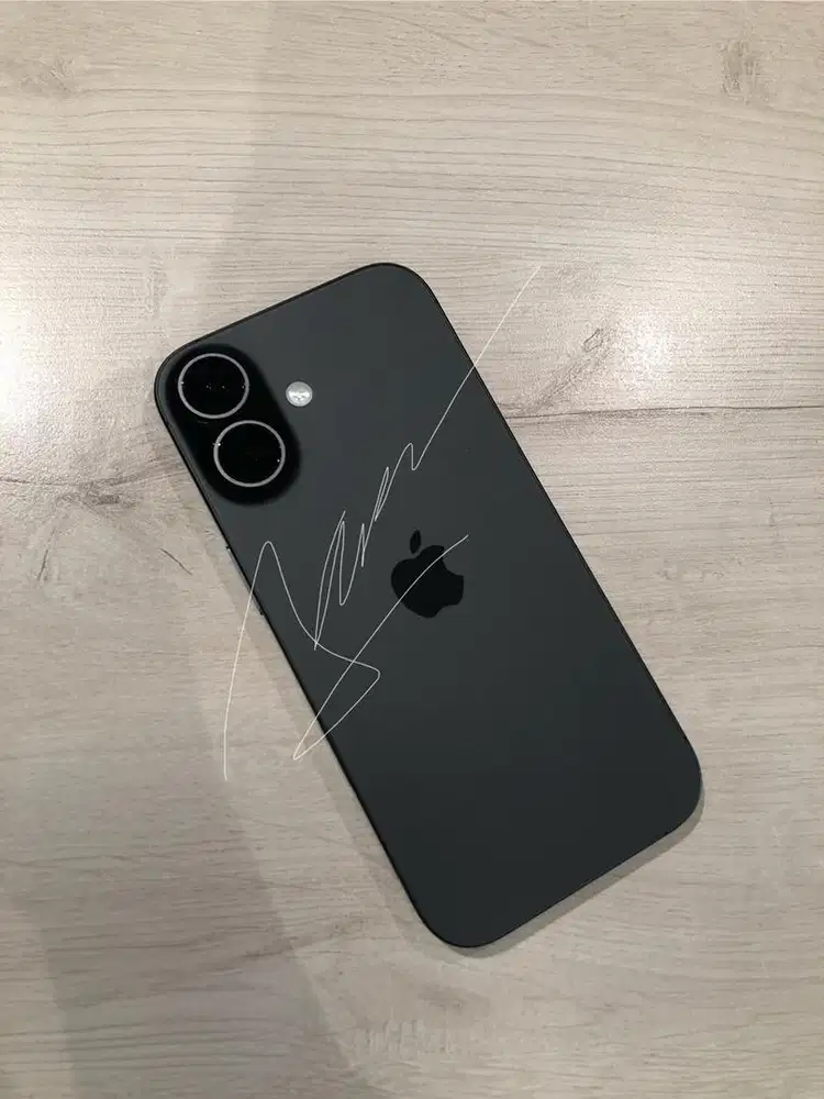 DIJUAL iPhone 17 256GB Garansi Resmi iBox