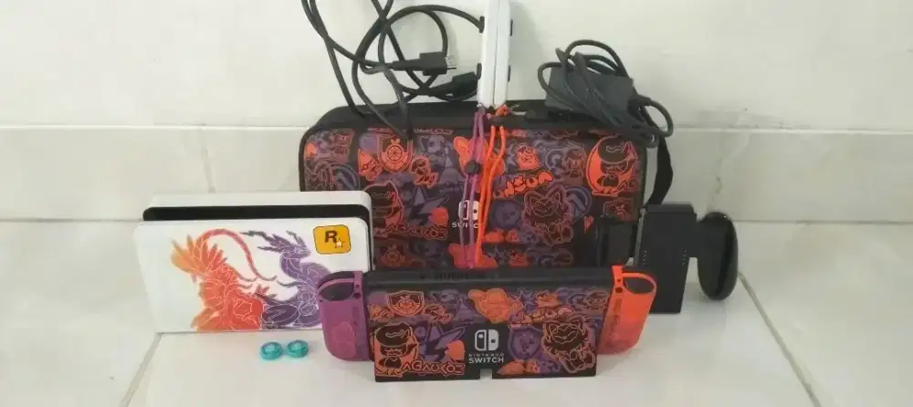Nintendo Switch OLED Mulus Scarlet Violet Mulus
