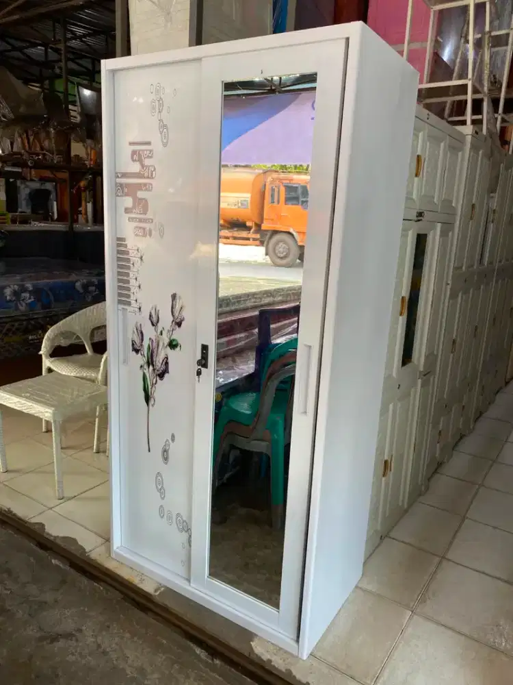 Kredit lemari pakaian cicilan ringan tanpa DP