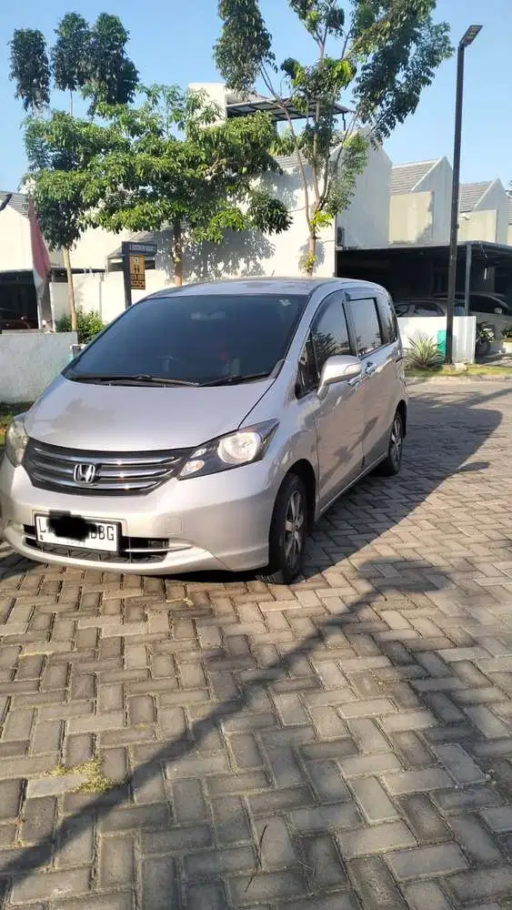 Honda Freed 2011 Bensin