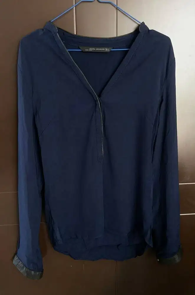 BLOUSE ZARA WOMAN - BIRU TUA - - ORIGINAL - SIZE S – PRELOVED