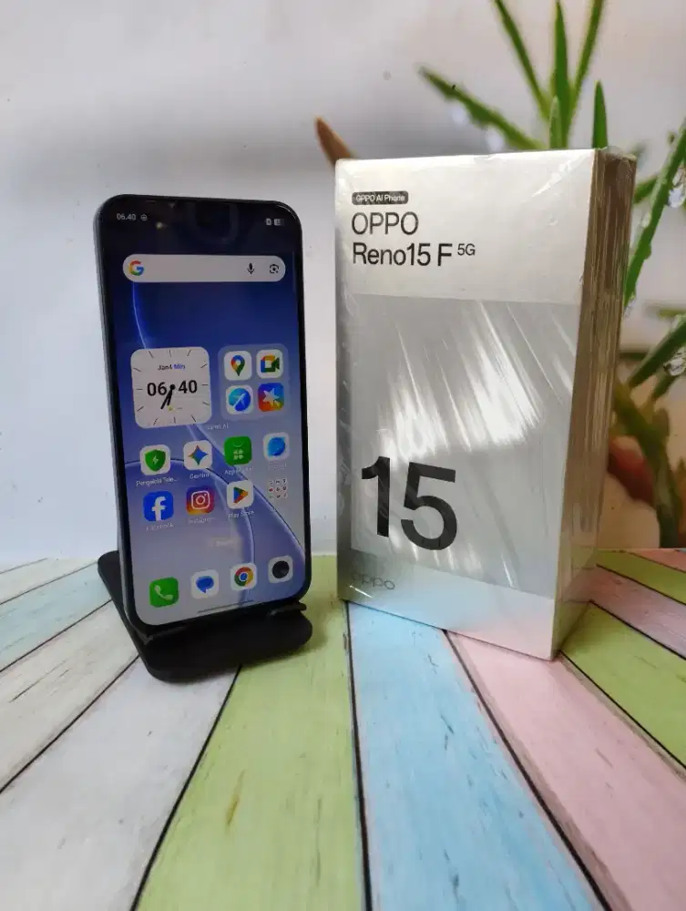 OPPO RENO 15F 5G 8/256 GB (GARANSI AKTIF)