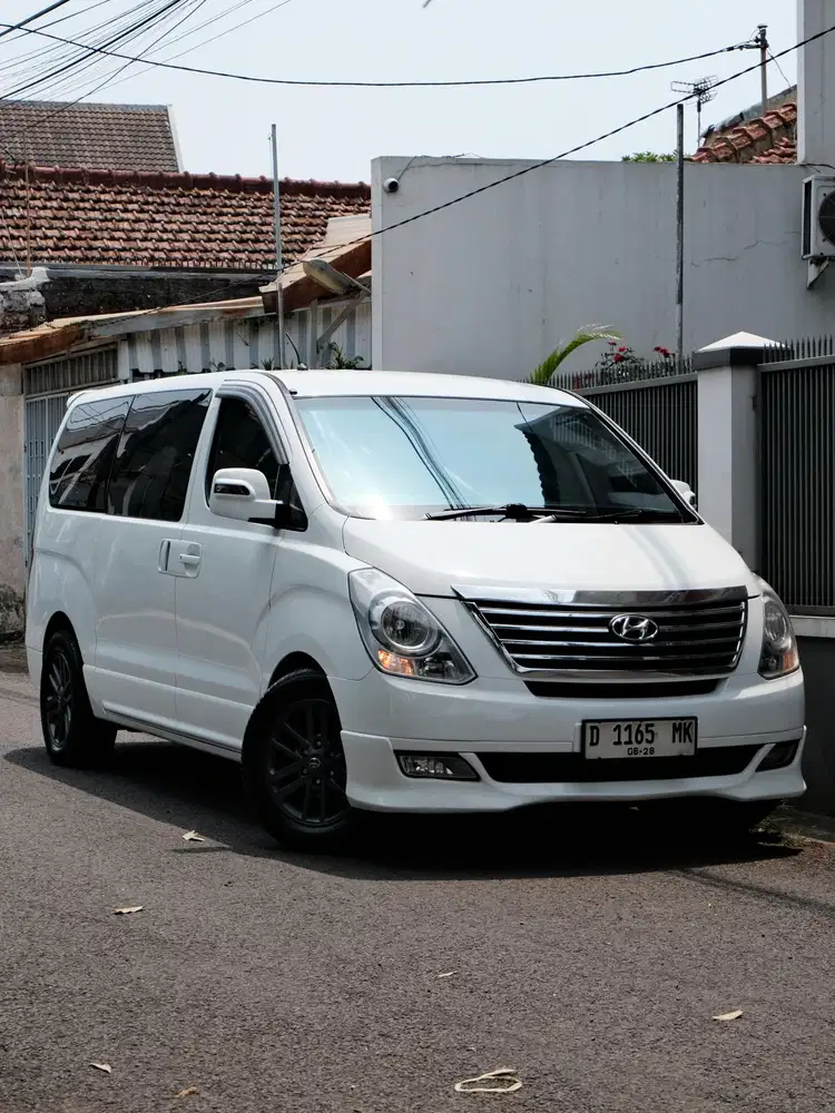 Hyundai H1 XG 2.5 CRDI Matic Diesel 2012