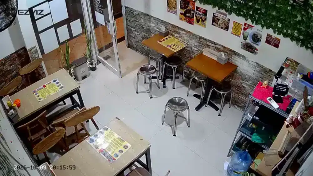 staff dapur cowok mess