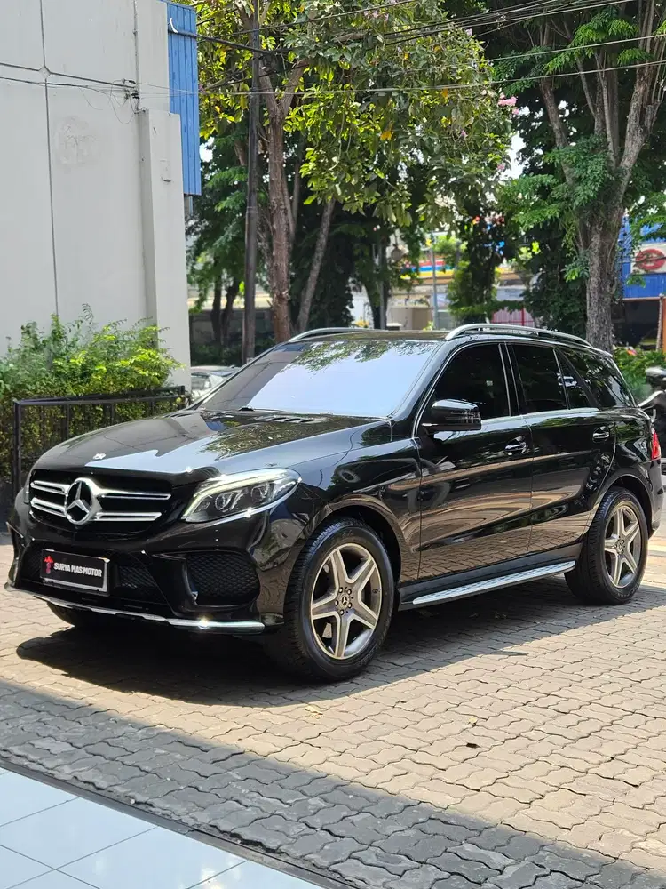 Mercedes Benz GLE400 AMG 2018 Mulus Siap Pakai