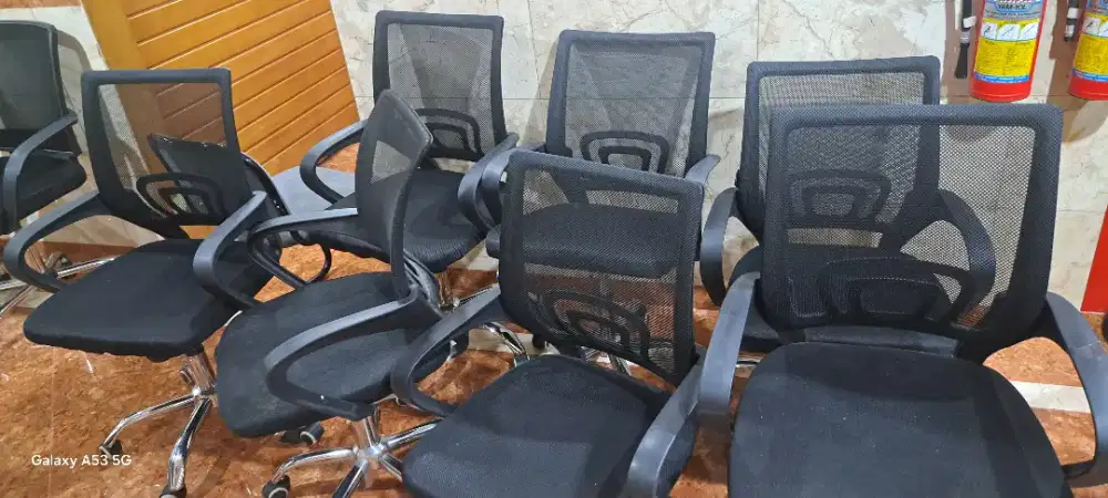 Kursi kantor jaring