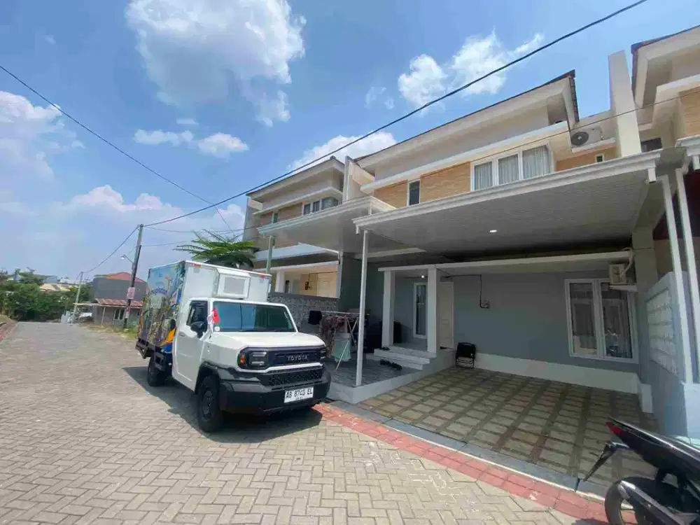 Rumah full furnish komplek elit Jogja