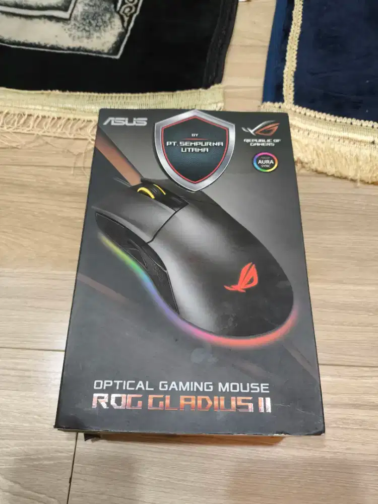 ROG GLADIUS II GAMING MOUSE  ORIGINAL PRELOVED