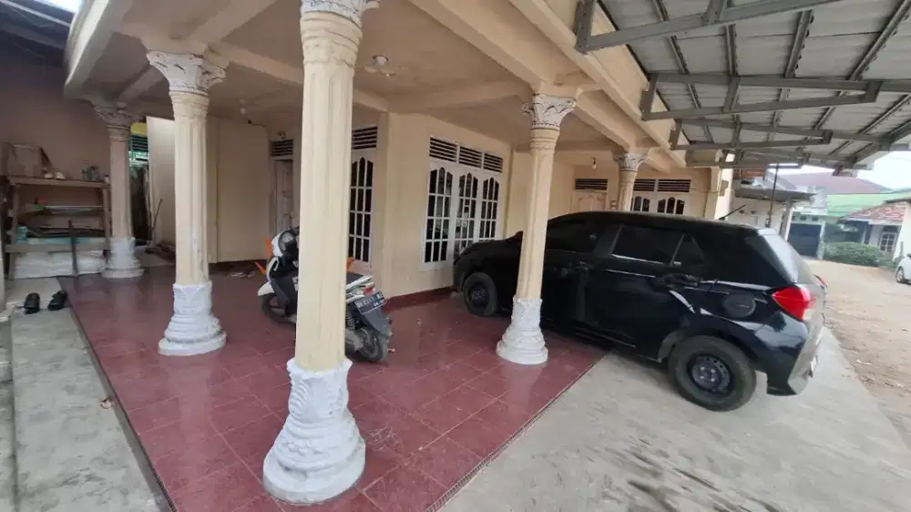 DI JUAL RUMAH + 3 KIOS PRODUKTIF (STRATEGIS -  PINGGIR JALAN UTAMA)