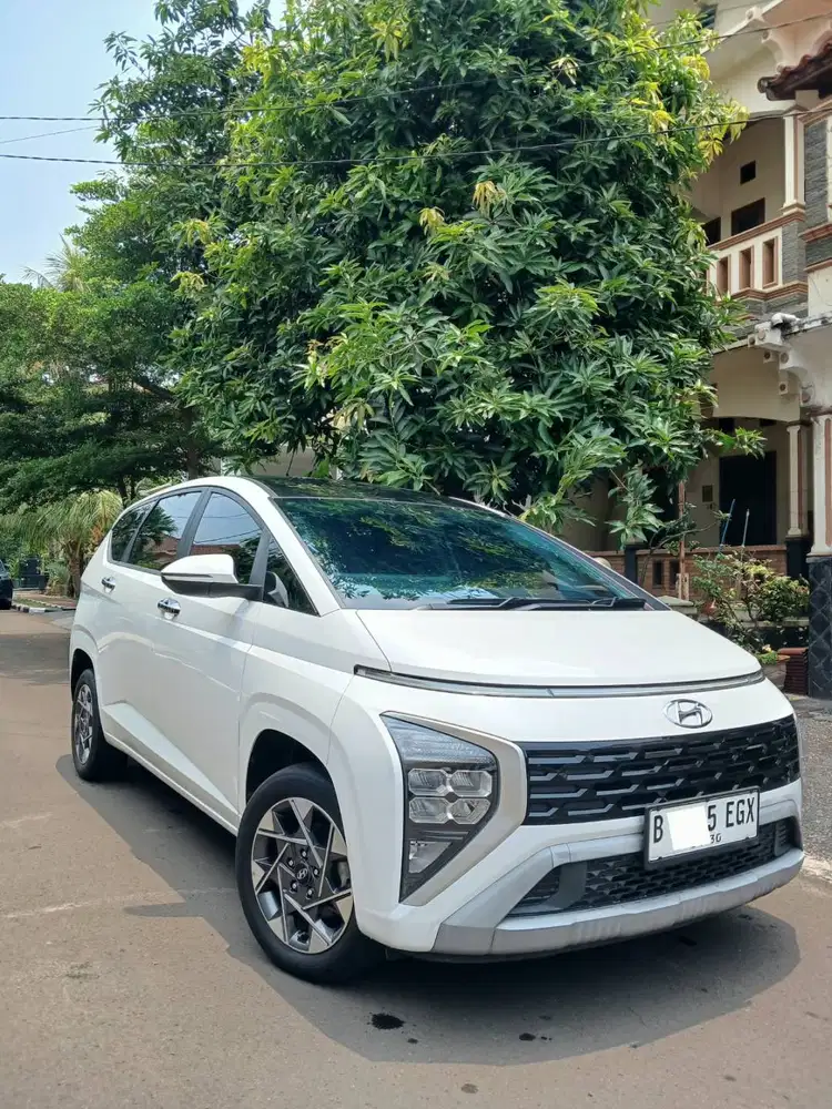 Hyundai Stargazer Prime 1.5 AT 2022 Captain Seat