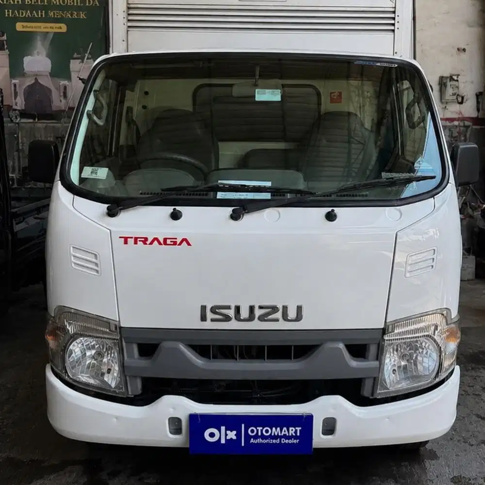 ISUZU 2019 TRAGA BOX 2.5 M/T PUTIH MURAH OTOMART 286 KENJERAN
