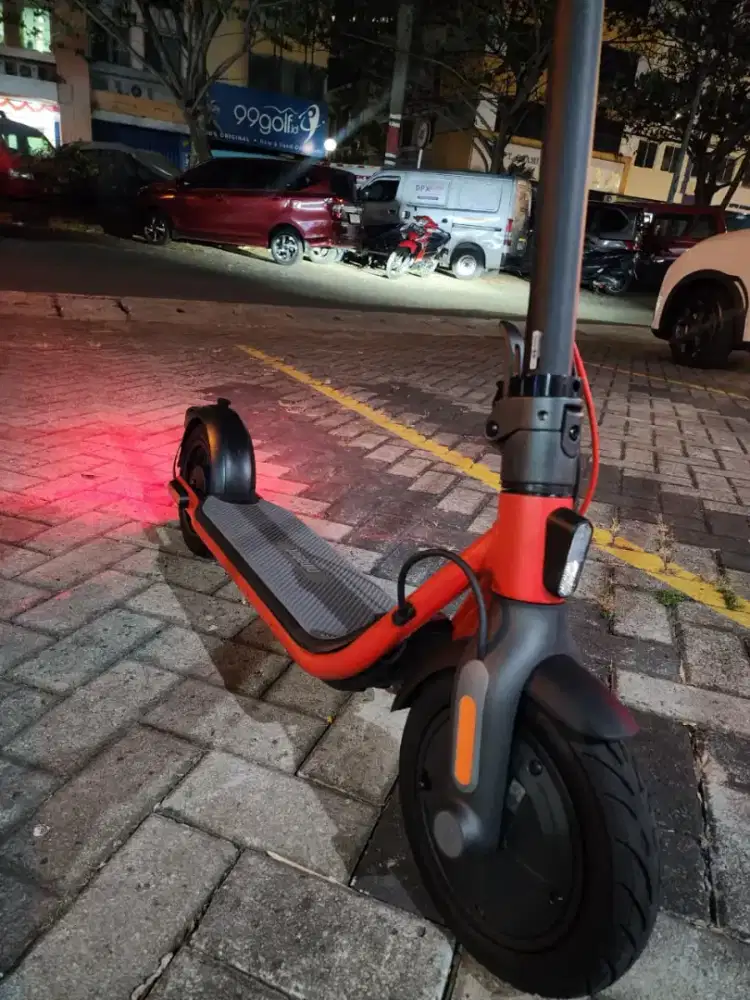 Unit Ex Dislplay Segway Ninebot D38U