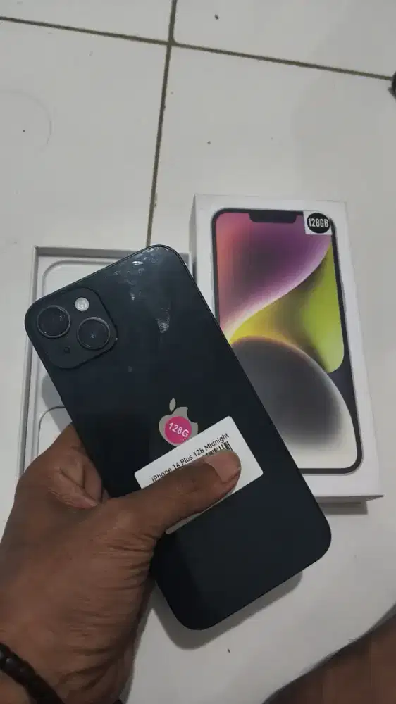 iPhone 14 plus 128 GB