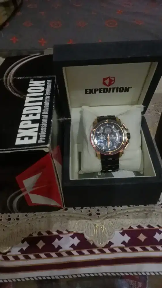 Jam tangan expedition dan Alexander cristi