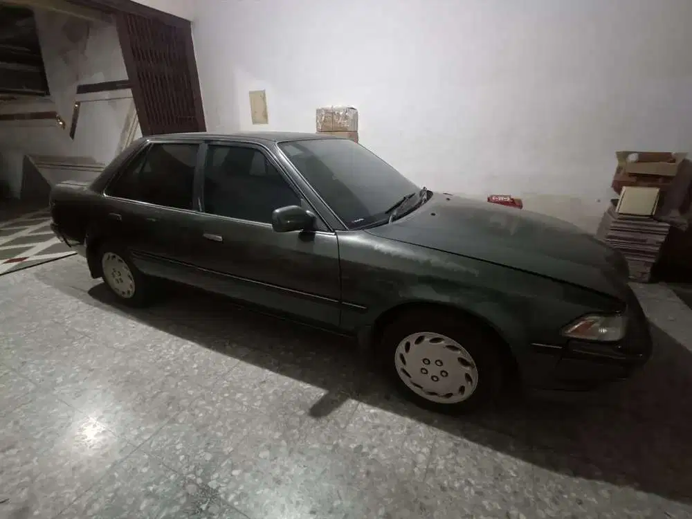 Toyota Corona 1990 Bensin