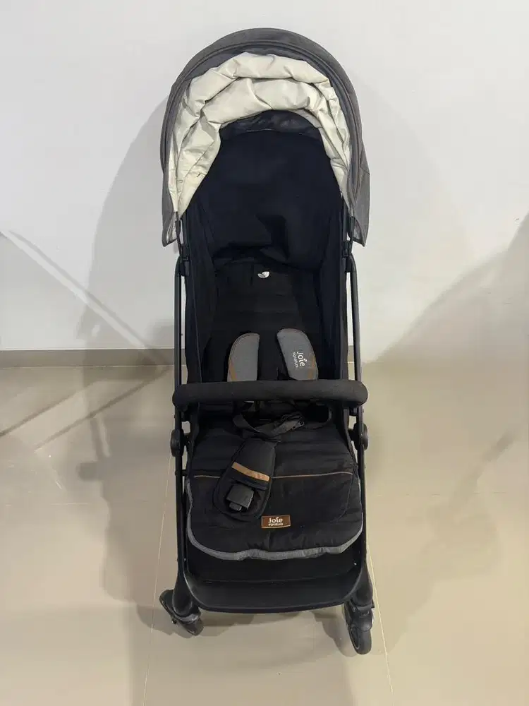 Preloved Stroller Joie Signature Tourist