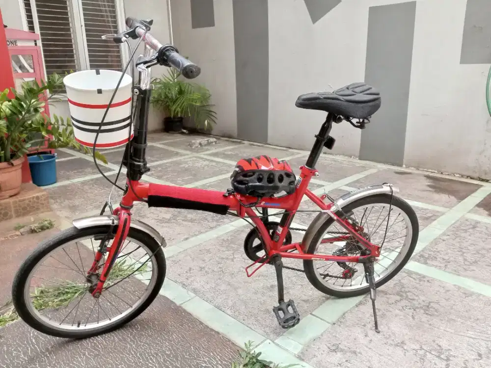 Sepeda lipat 6 kecepatan ukuran 20 siap pakai