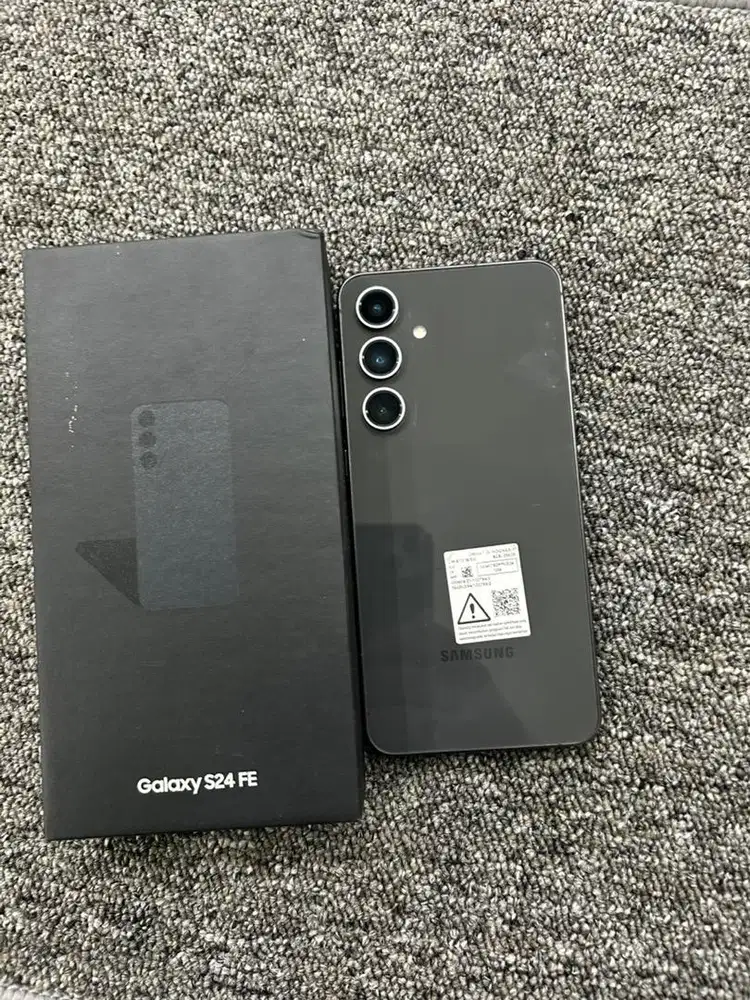 Samsung S24fe 8/256 mulus resmi samsung
