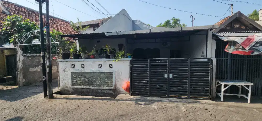 DIJUAL RUMAH 4 KAMAR 2 LANTAI DEKAT SURABAYA PUSAT