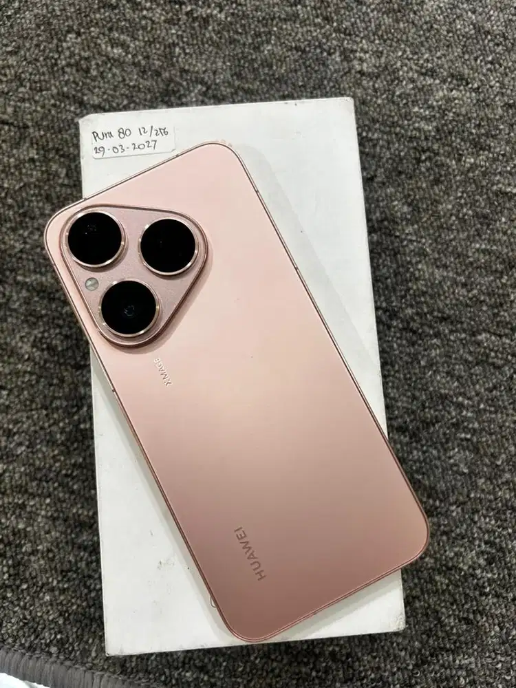 Huawei pura 80 12/256 super mulus garansi maret 2027