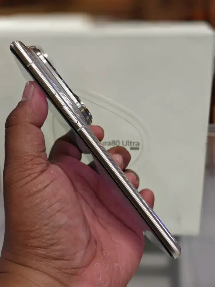 Huawei Pura 80 Ultra 512 Gb Like new