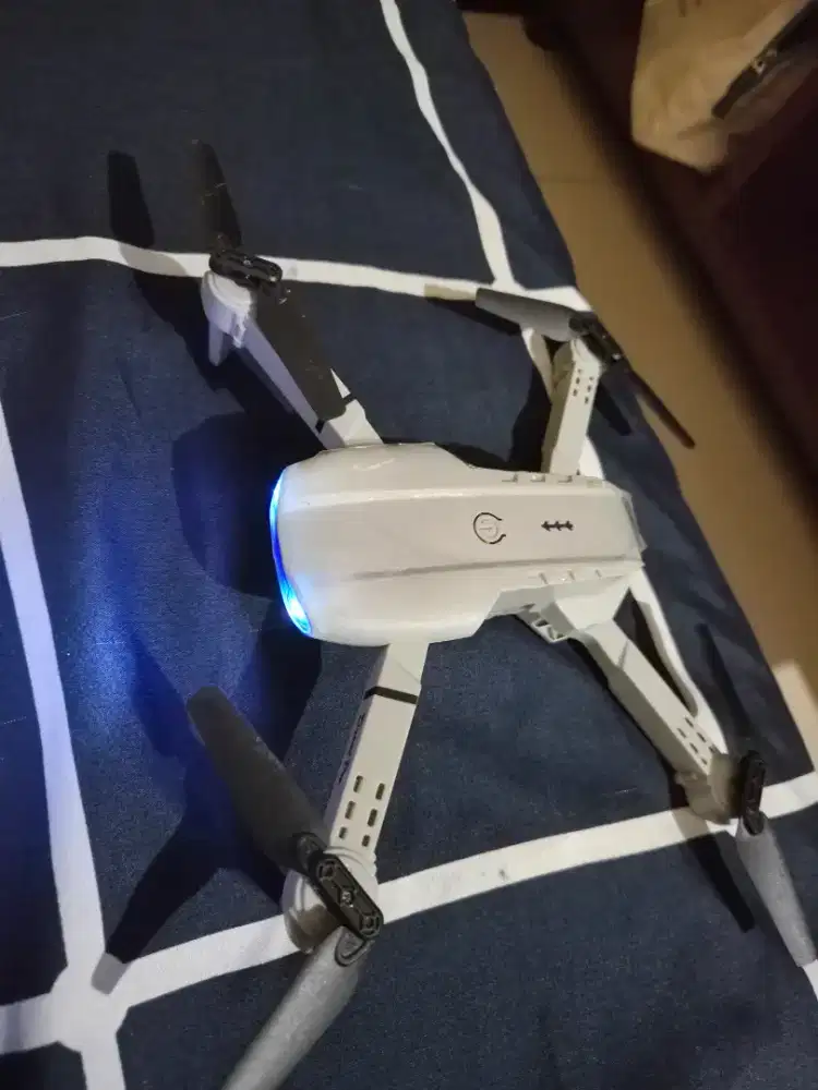 Drone E99 Pro Grey Full Set dual-camera AcessGo Extra** no minus