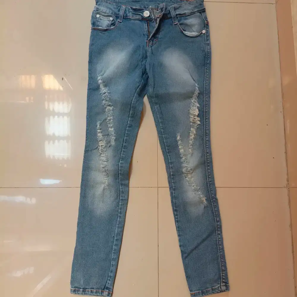 Celana Jeans Skinny
