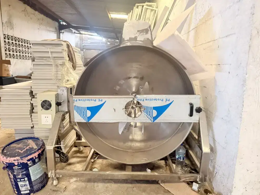 Mesin molen /alat pengaduk
