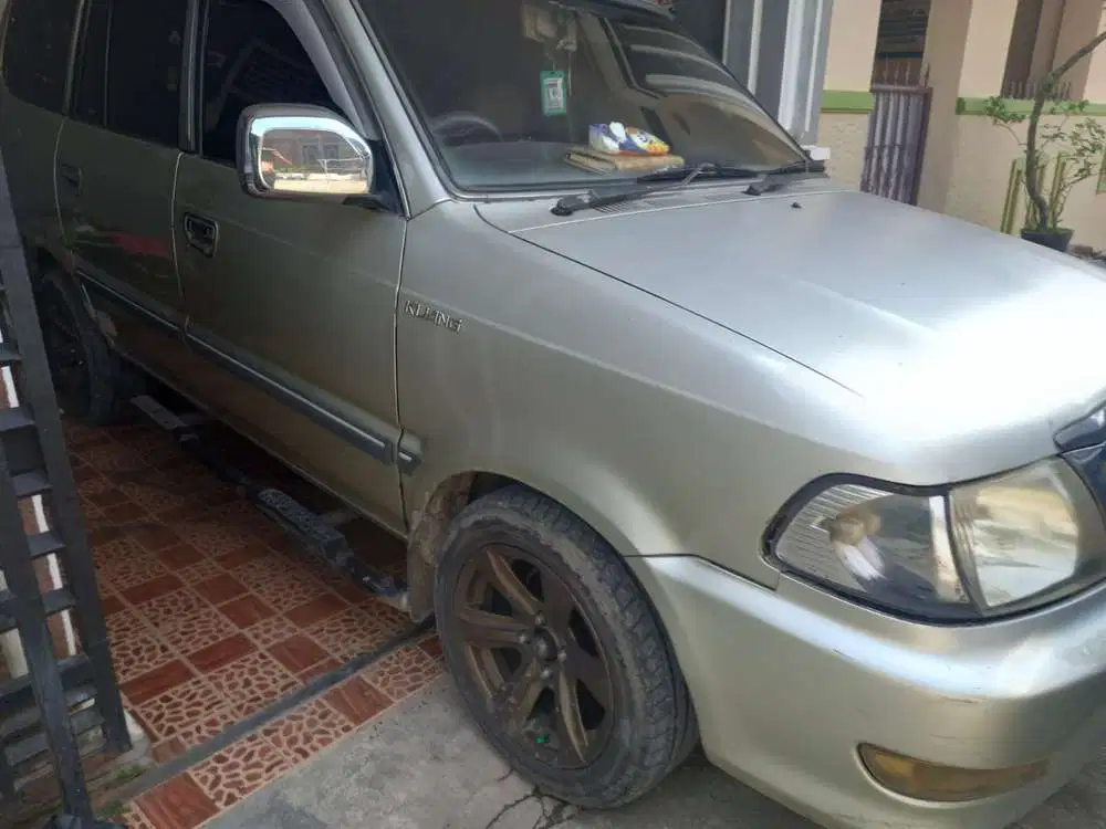Toyota Kijang 2003 Bensin