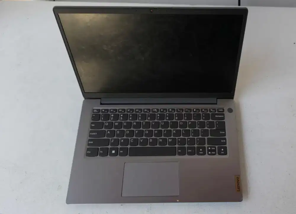 Lenovo IdeaPad 1 14AMN7 Ryzen 3 7320U / RAM 8GB / SSD 256GB