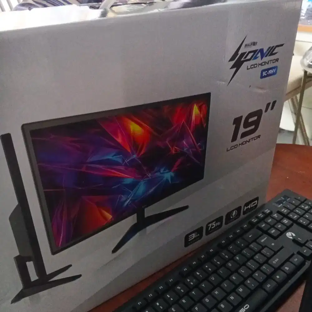 Dijual komputer PC + monitor