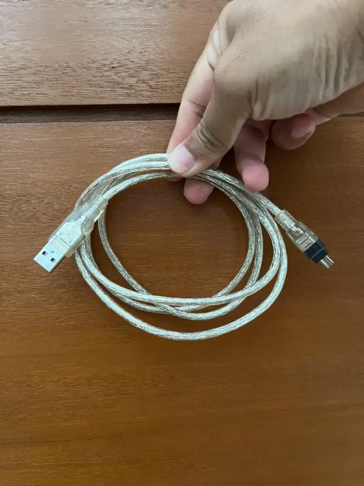 Kabel Firewire panjang 1,5m
