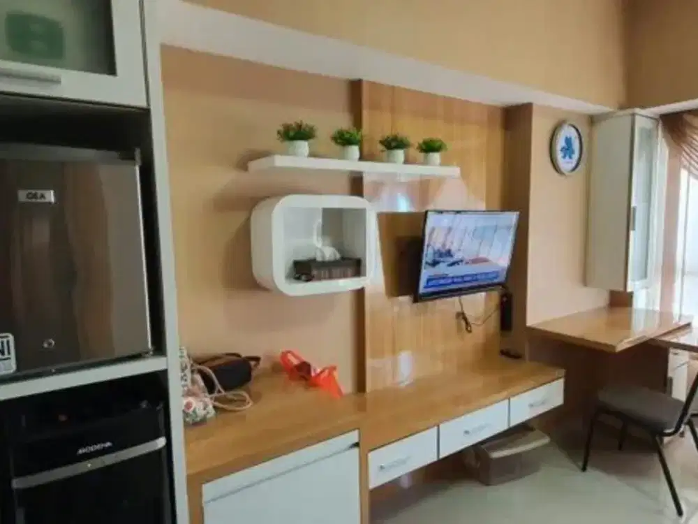 Apartemen Springlake Studio Furnish Disewakan di Summarecon Bekasi