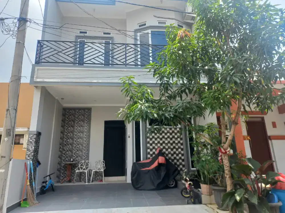 Dijual cepat rumah 2 lantai cluster cibodas