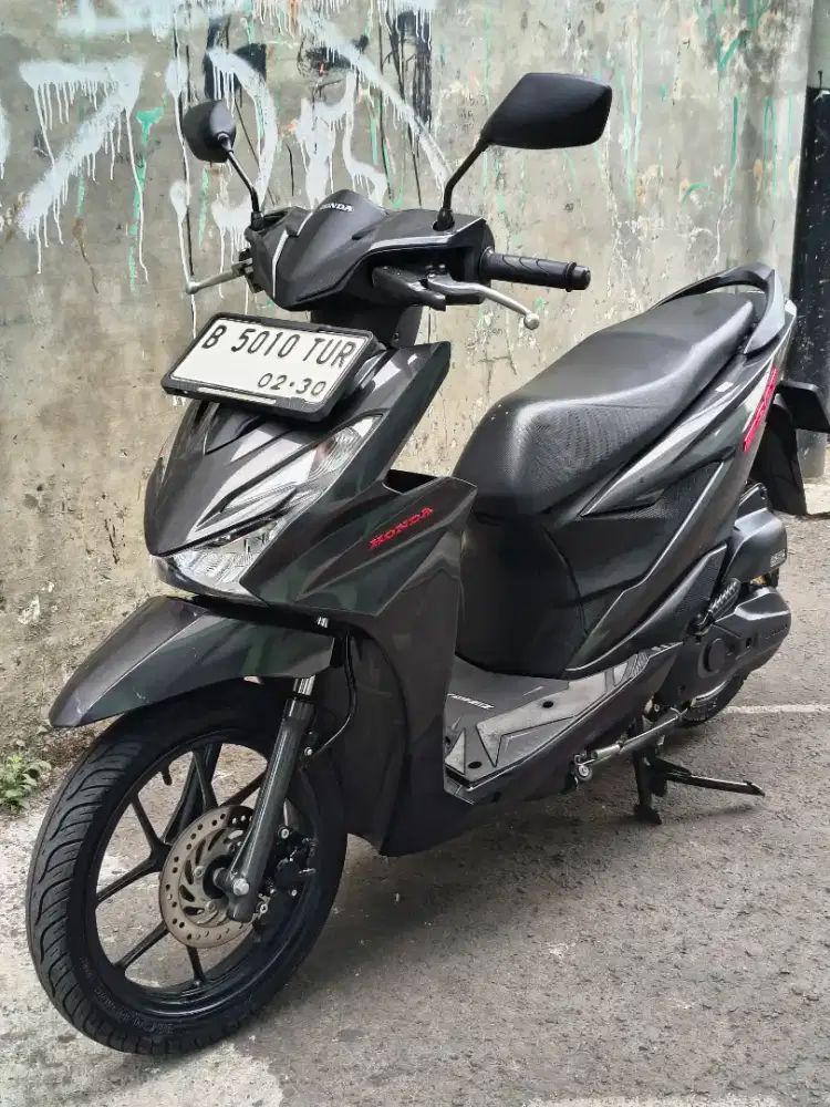 Honda Beat Deluxe CBS iss