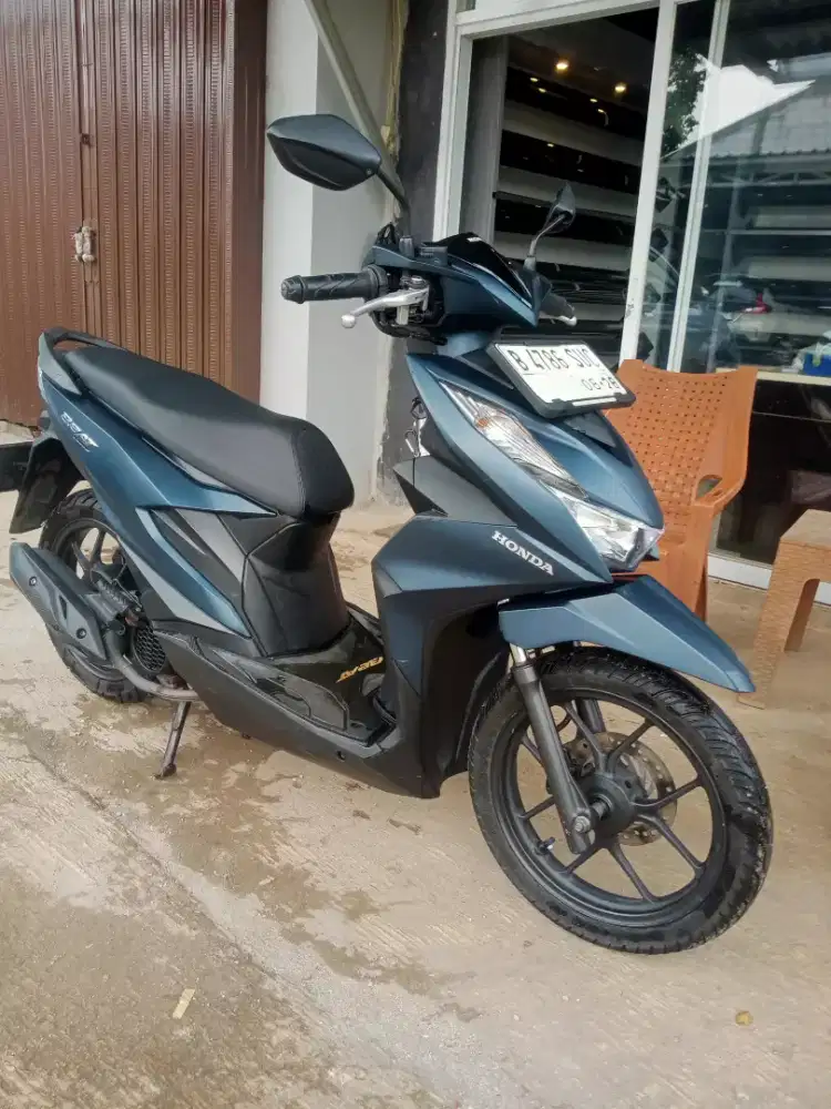 Honda beat deluxe 2025 warna biru