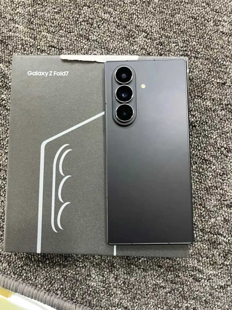 Samsung Fold 7 12/256 mulus resmi samsung