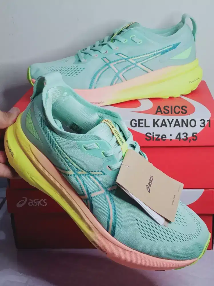 SEPATU RUNNING ASICS GEL KAYANO 31 - Size 43,5