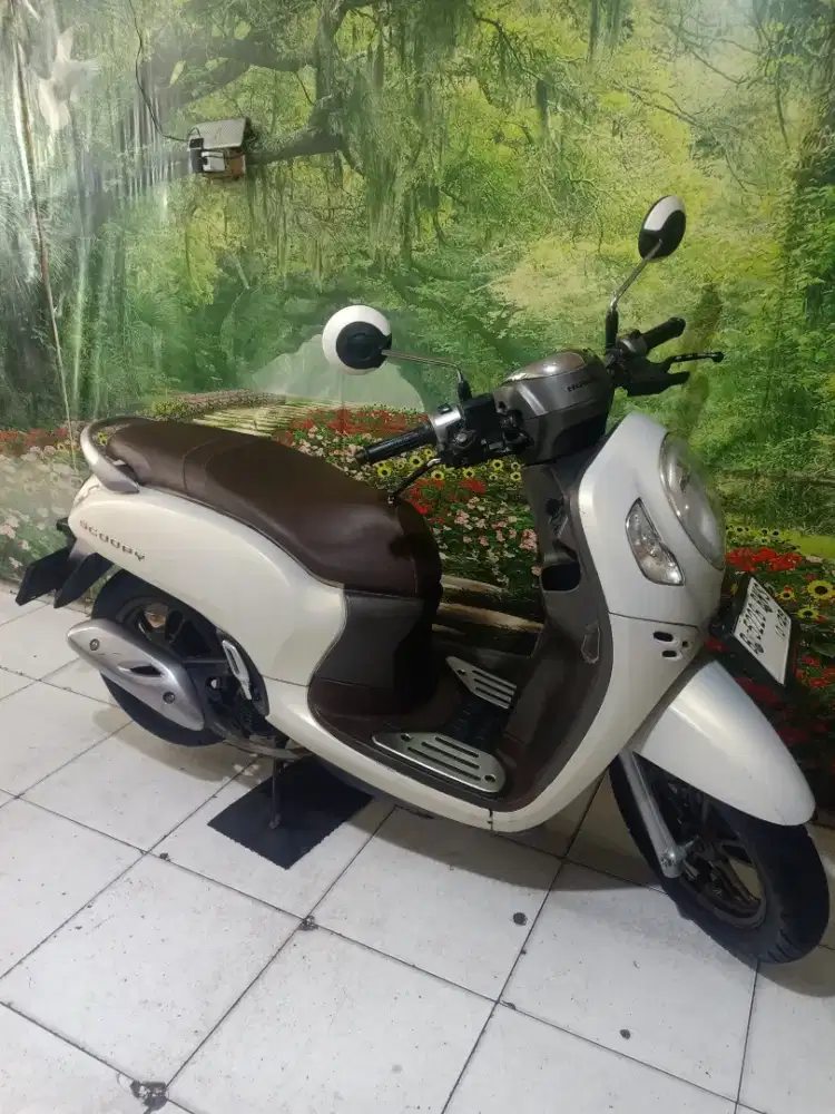 Honda Scoopy th 2024 original istimewa gress