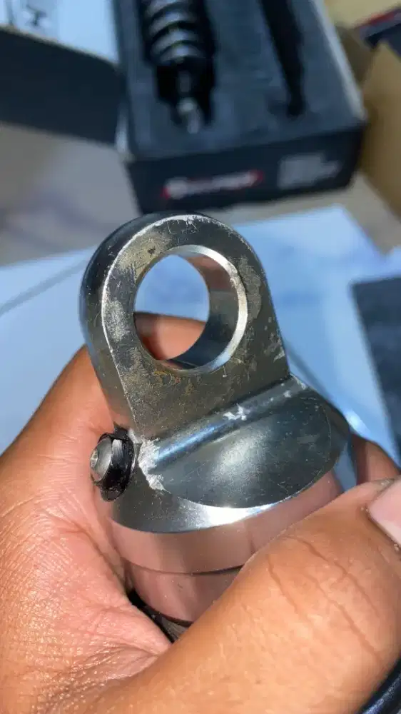 shock shafer uk280